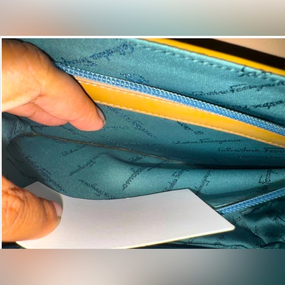 Salvatore Ferragamo Yellow Patent Leather Shoulder Bag Tassel Accent - Picture 8 of 10